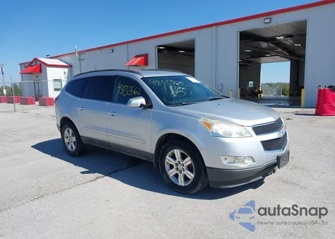 2010 Chevrolet Traverse Lt z USA, uszkodzony, nr VIN 1GNLVFED6AS109864
